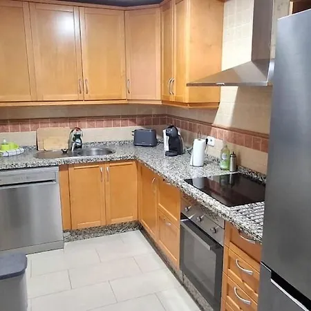 Seaview 2 Beds, La Colina Duquesa Apartment